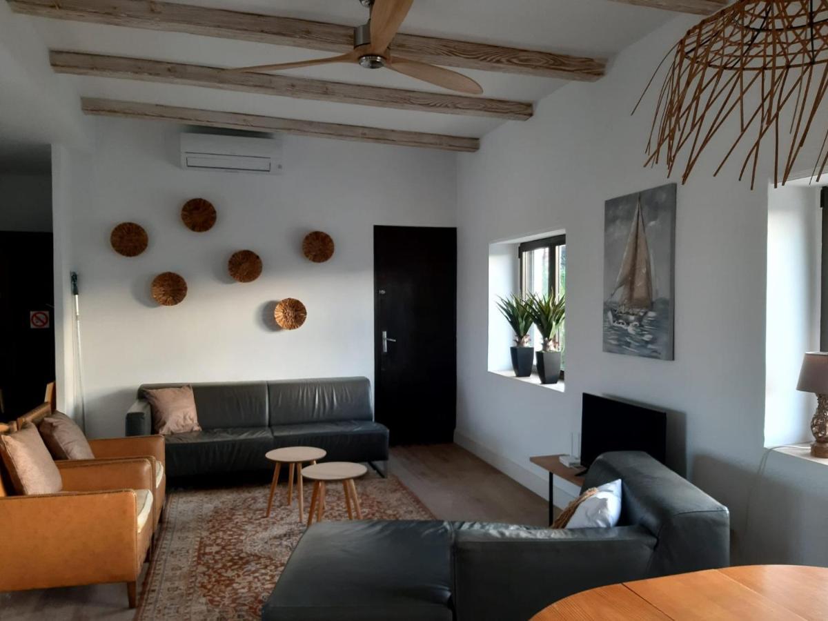 Micasadenia Appartement Buitenkant foto
