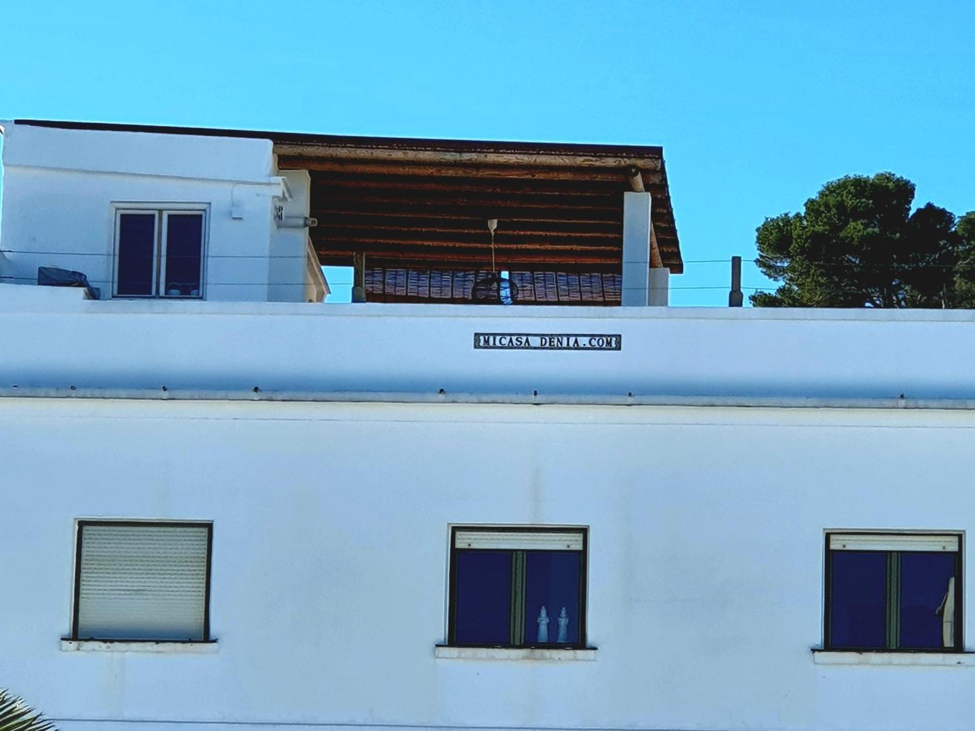 Micasadenia Appartement Buitenkant foto
