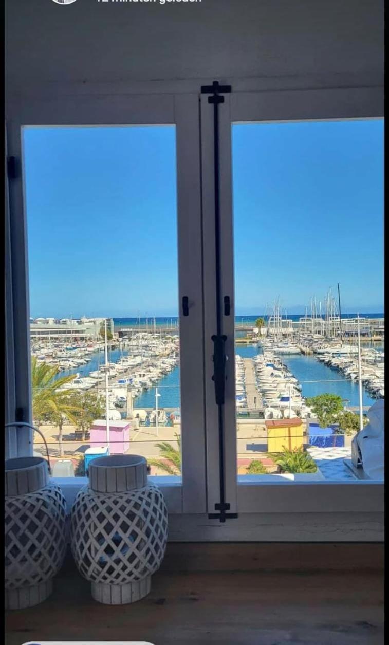 Micasadenia Appartement Buitenkant foto